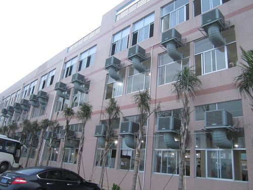 厂房降温设备销售指南 水空调、湿帘、冷风机与风机的选型与营销策略